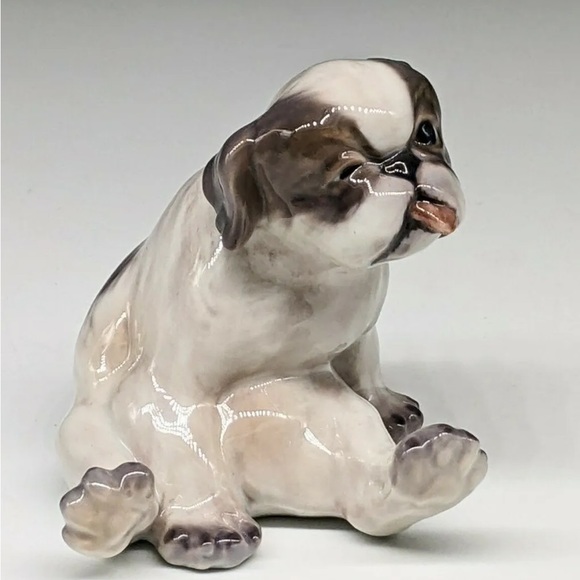 Dahl Jensen Dog Figurine Pekingese Puppy 1134 Royal Copenhagen - Picture 1 of 2